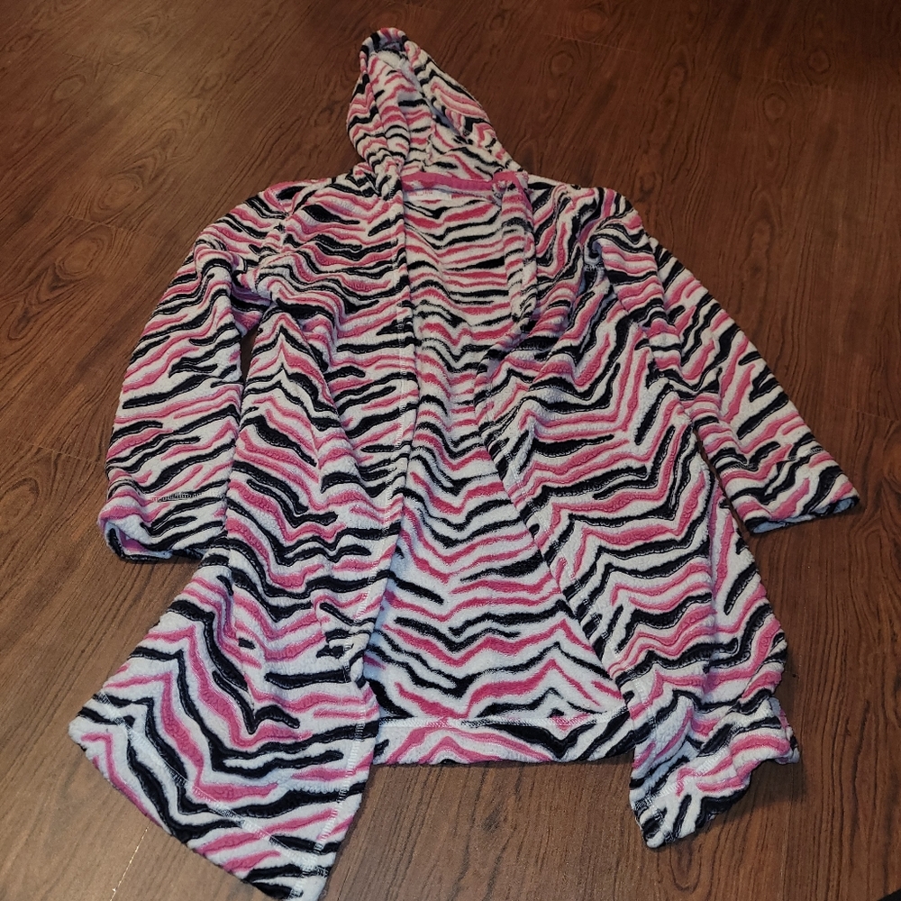 Justice girls pink and black zebra print bathrobe size 12/14